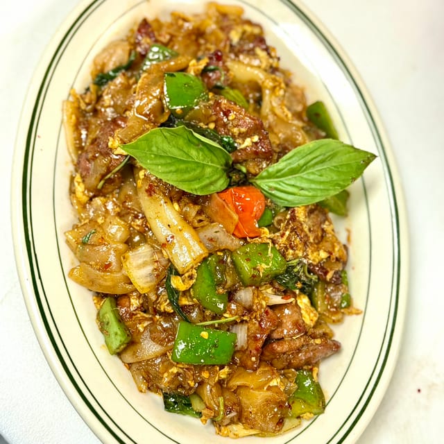 N3 - Noodle Mao (Drunken Noodles).
