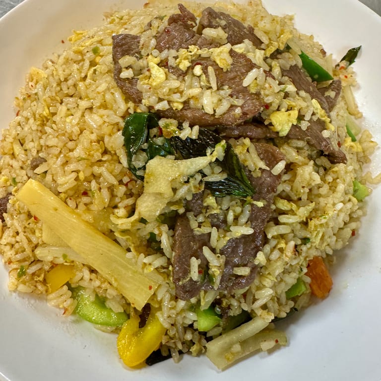 Delicious Green Curry Awaits