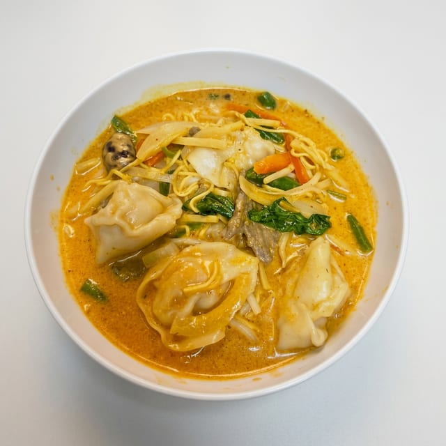 NB2 - Curry Dumpling Noodle Bowl.