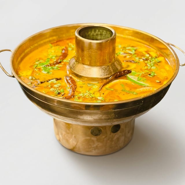 US1 - Tom Yum Prawn Hot Pot (Tom Yum Goong).