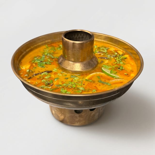 US2 - Tom Yum Seafood Hot Pot (Tom Yum Thalay).